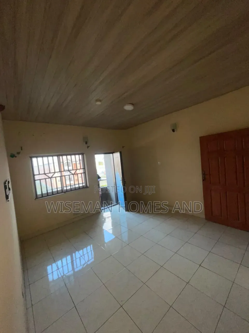 2bdrm Apartment in Housing Estate for sale in Sangotedo