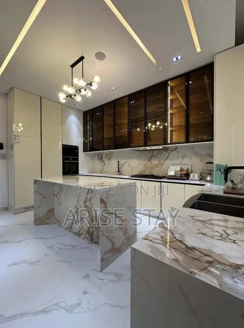 5-Bedroom Duplex With Private Pool, Cinema, Bathtub Ps5 in Lekki