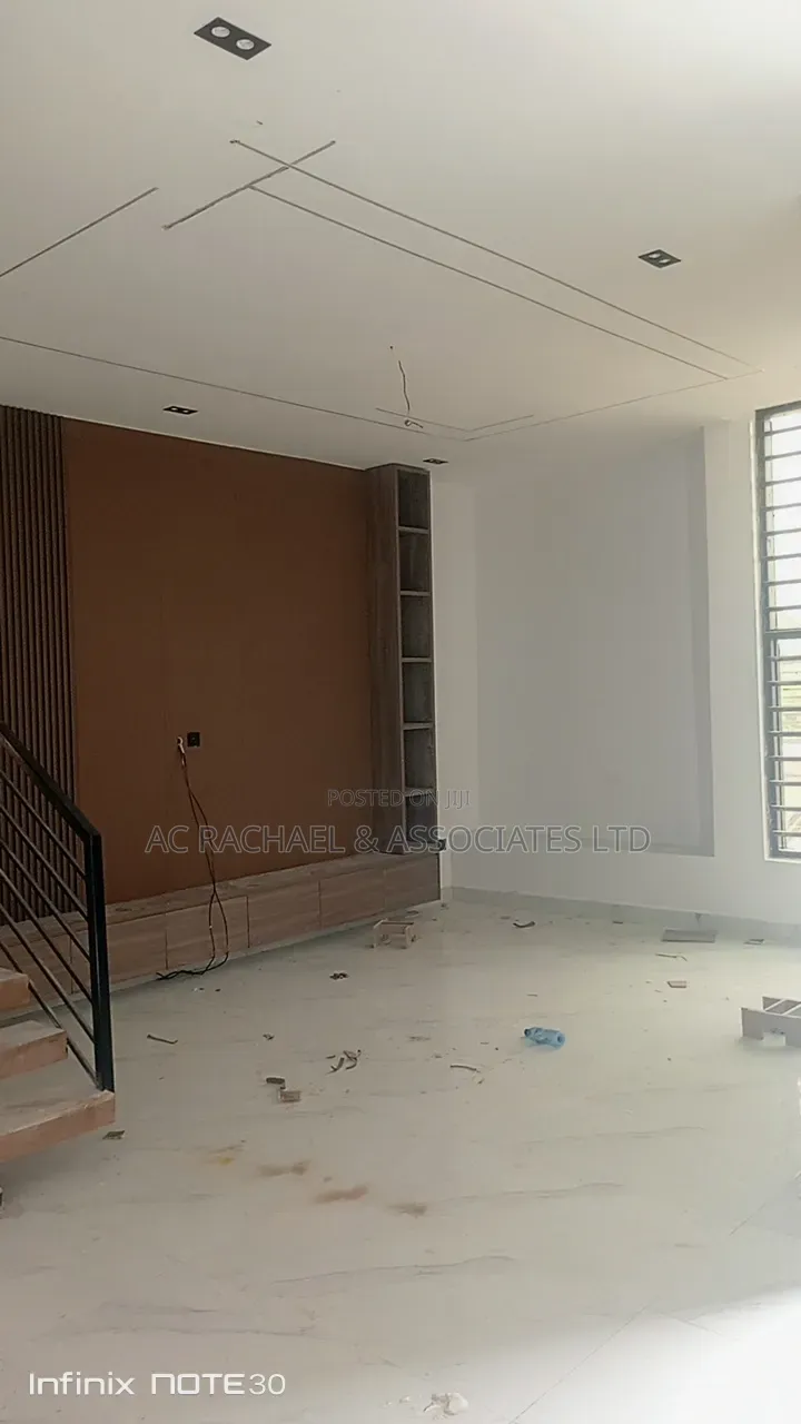 4bdrm House in 6Th Avenue Festac, Ago Palace for sale in Ago Palace