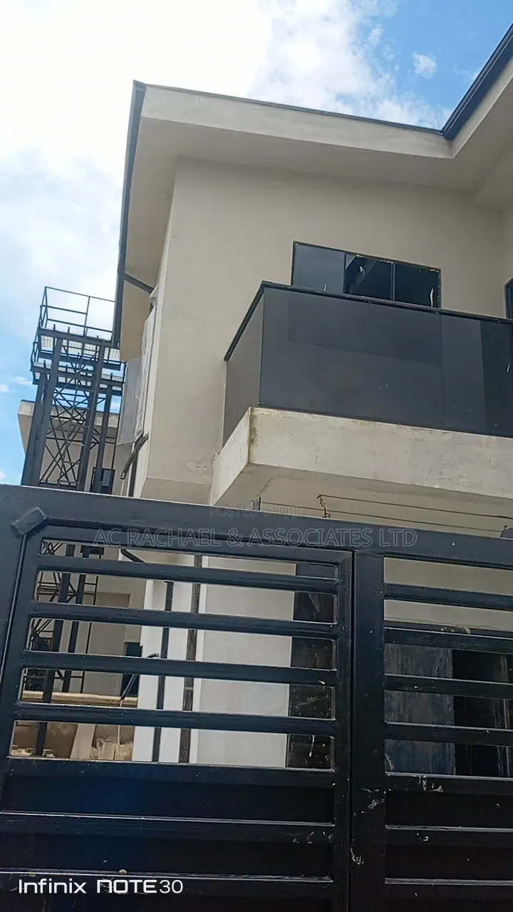 4bdrm House in 6Th Avenue Festac, Ago Palace for sale in Ago Palace