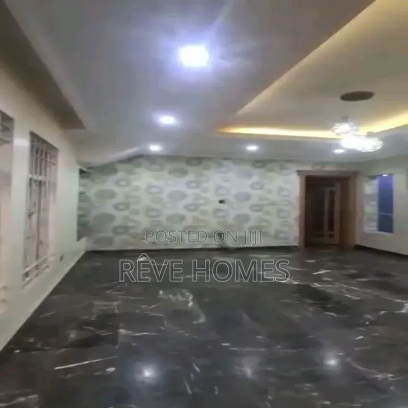 4bdrm Duplex in Atunrase Medina for rent in Atunrase Medina