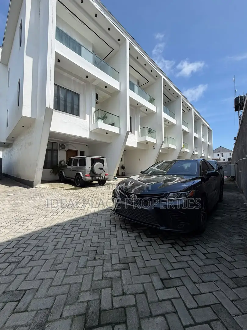 3bdrm Townhouse / Terrace in Ikate for rent in Ikate