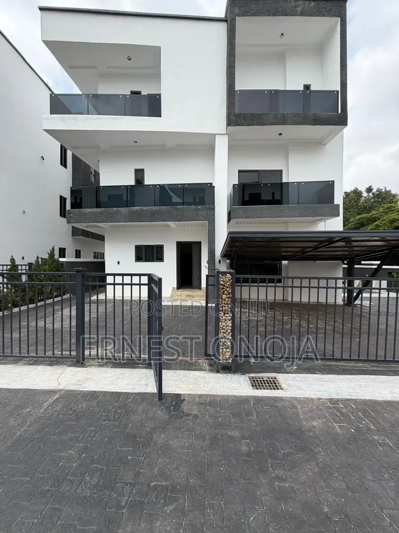 6bdrm Mansion in Diplomatic Zone, Katampe Extension for sale in Katampe Extension