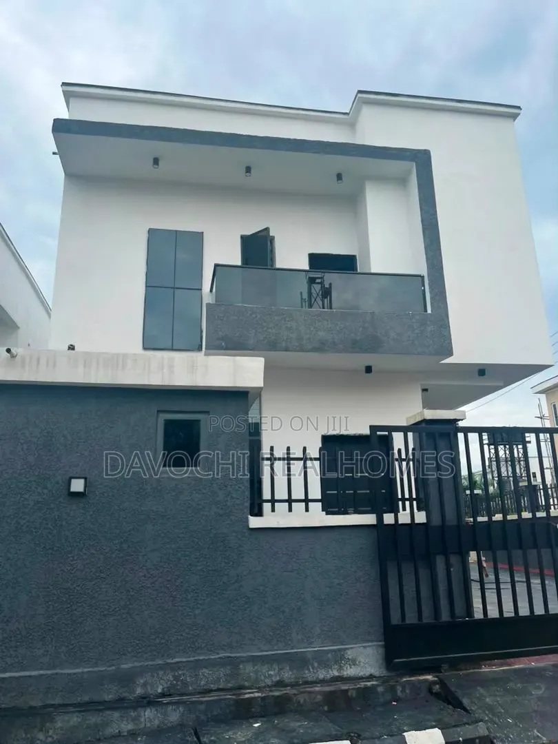 4bdrm Duplex in Sangotedo for sale in Sangotedo