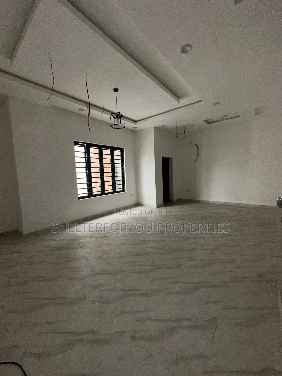 4bdrm Duplex in Ologolo for sale in Ologolo