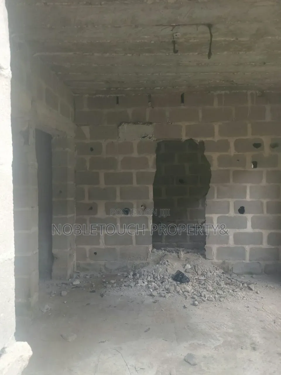 2bdrm Block of Flats in Ijegun Ikotun Lagos for sale in Ijegun