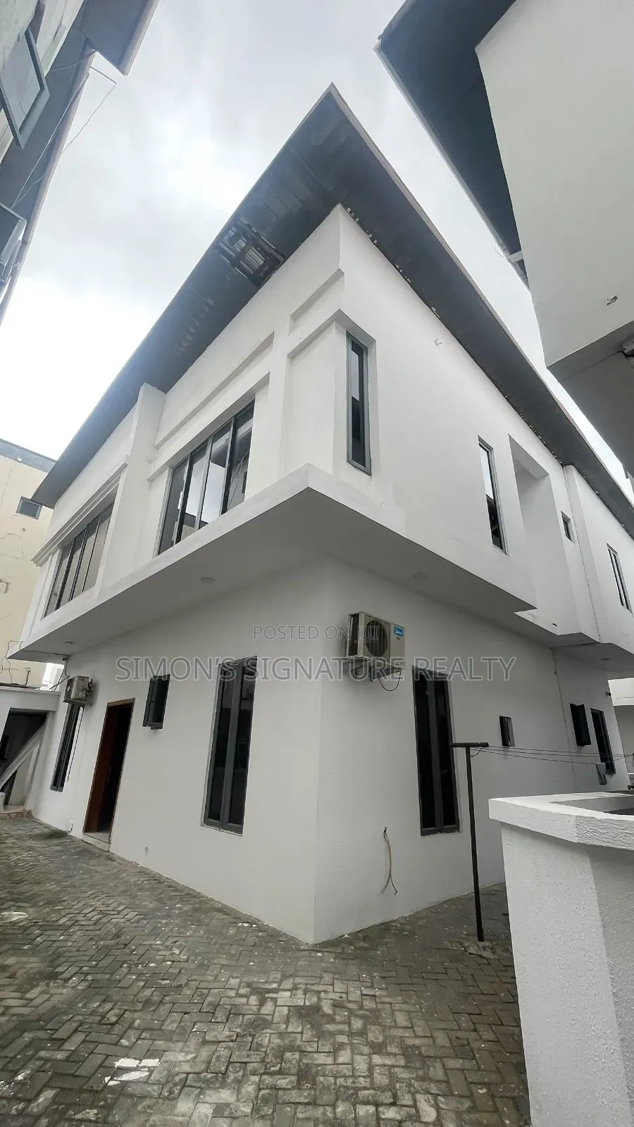 Furnished 4bdrm Duplex in Ikate for rent in Ikate