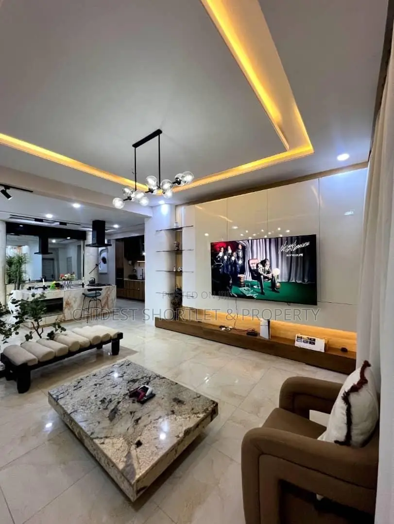 Luxury 2 Bedroom Service Apartment in Ikate