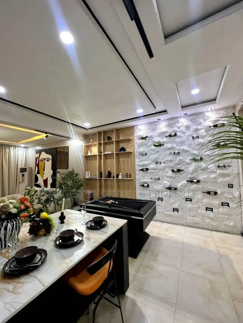 Luxury 2 Bedroom Service Apartment in Ikate