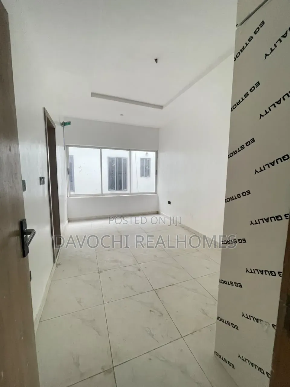 2bdrm Apartment in Ikate for sale in Ikate