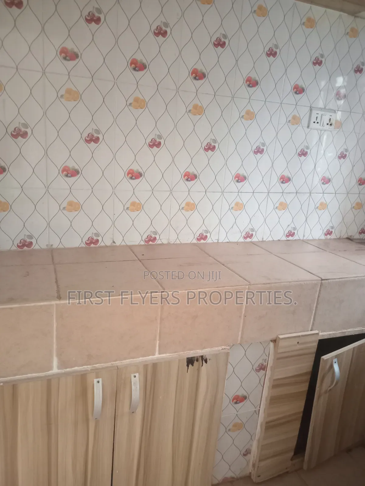 1bdrm Bungalow in Estate At Back Of A for rent in Ado-Odo/Ota