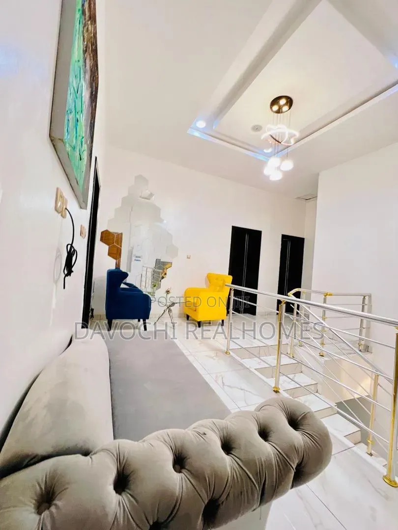 2bdrm Duplex in Ikota for sale in Ikota