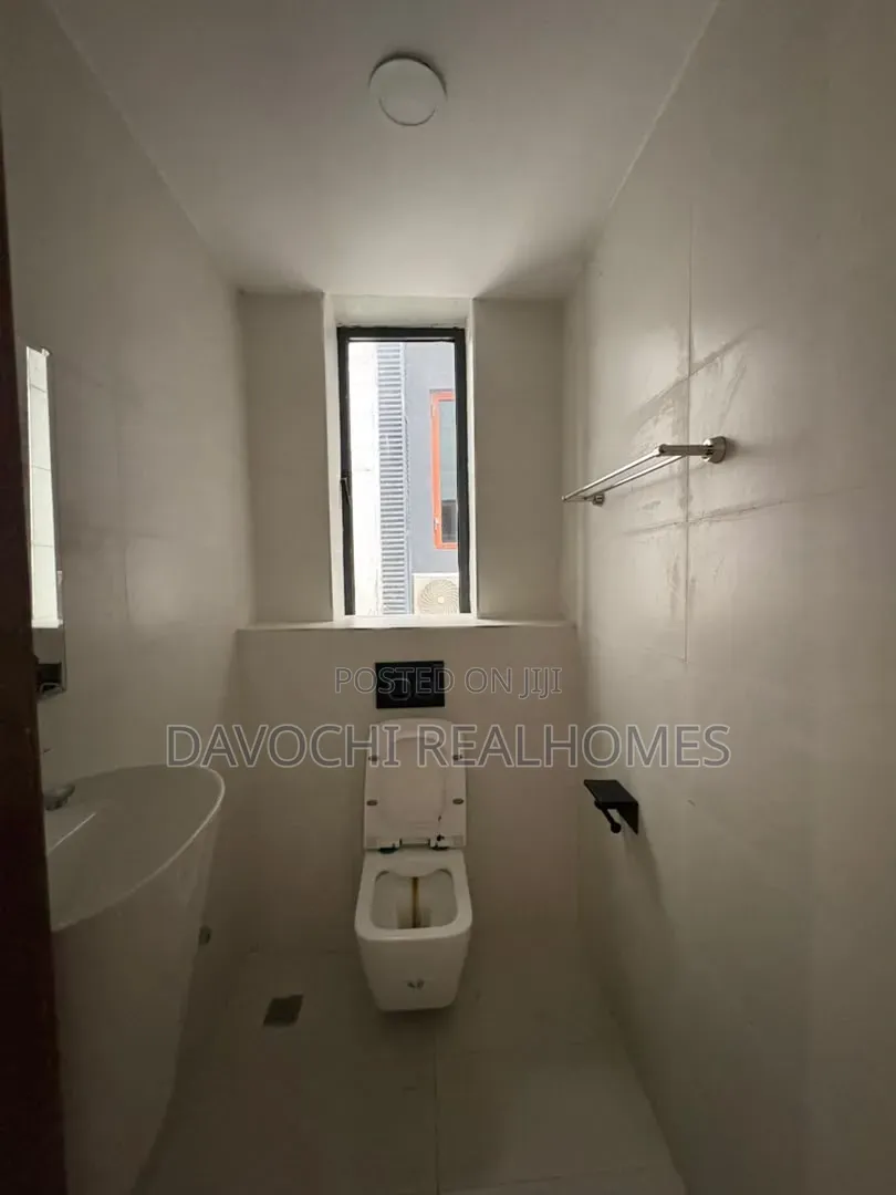 2bdrm Duplex in Ikate for sale in Ikate