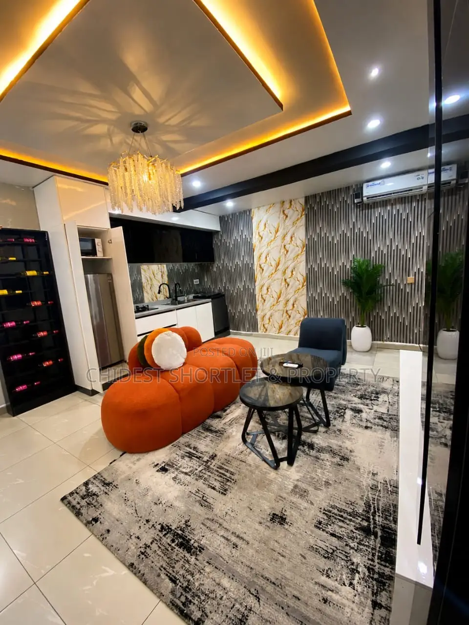 Luxury 1 Bedroom Service Apartment in Ikate