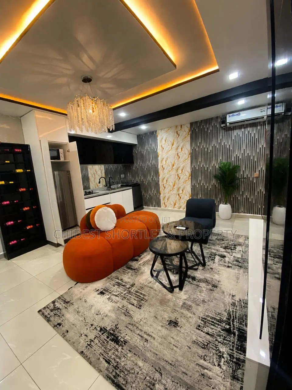 Luxury 1 Bedroom Service Apartment in Ikate