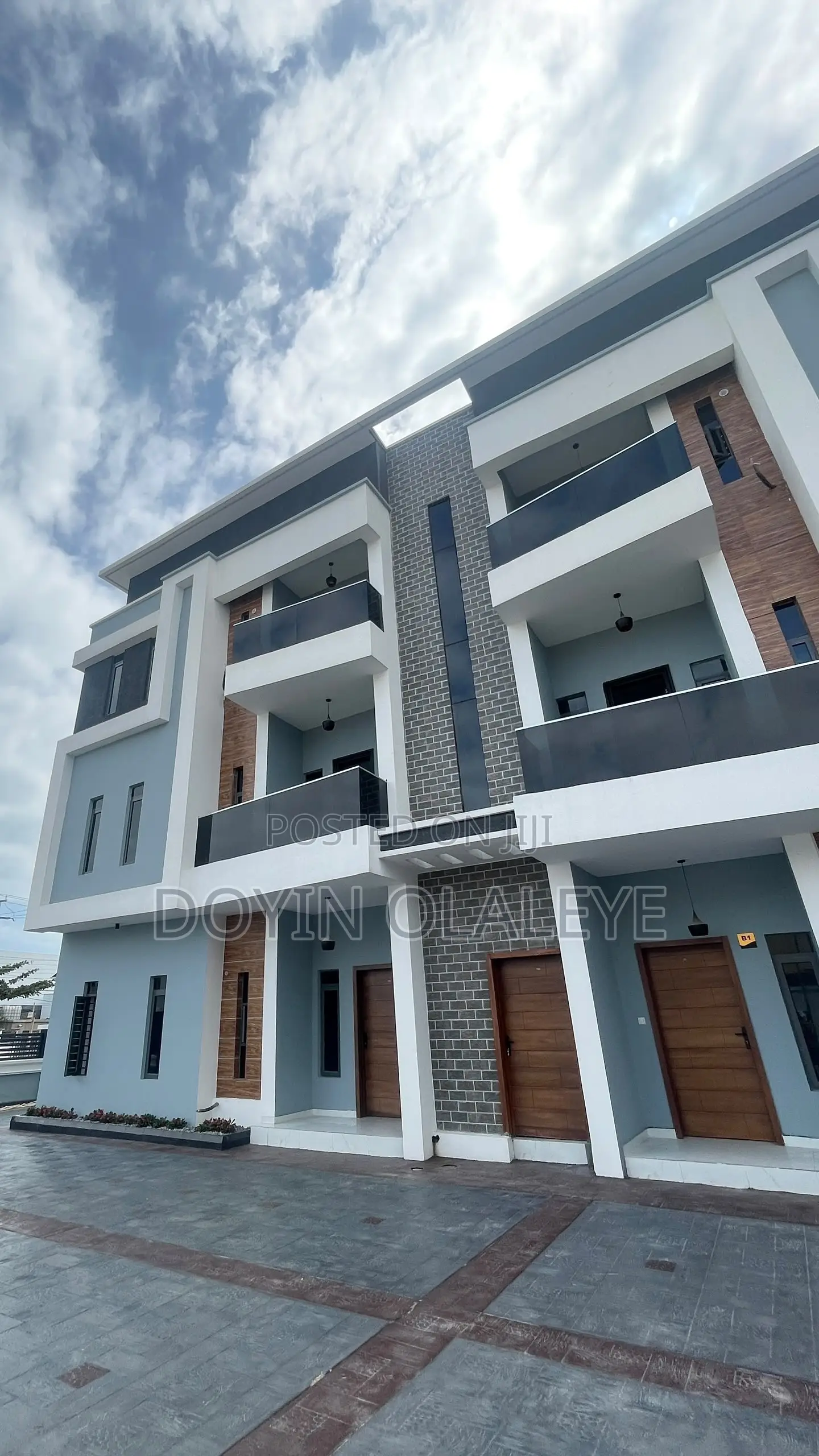 2bdrm Apartment in Peninsula Estate for sale in Peninsula Estate