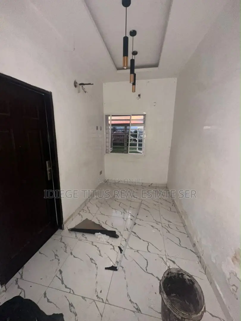 2bdrm Block of Flats in Phase 4, Kubwa for rent in Kubwa