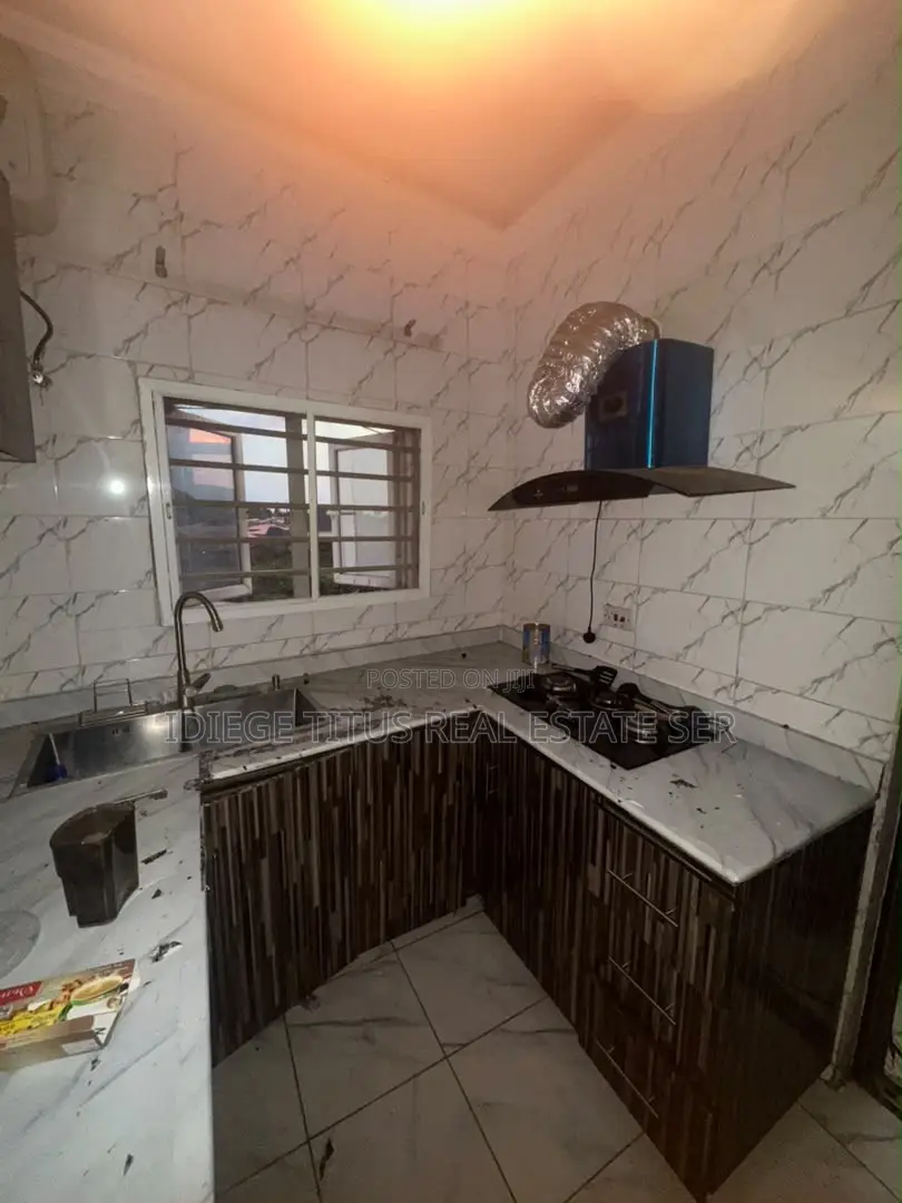 2bdrm Block of Flats in Phase 4, Kubwa for rent in Kubwa