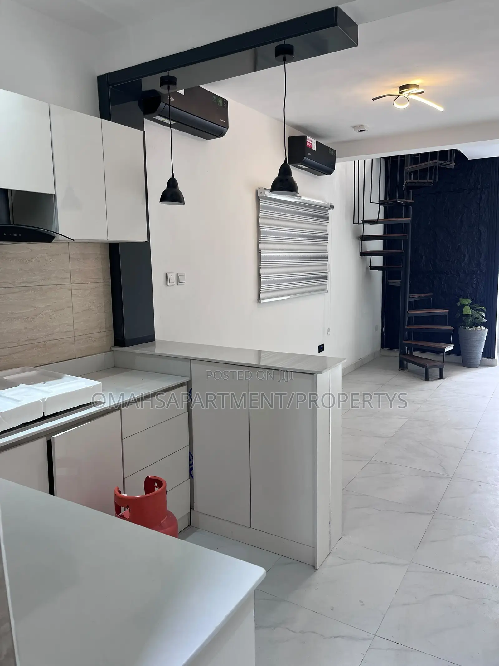 Furnished 1bdrm Maisonette in Adedeji Adekola, Ikate for rent in Ikate