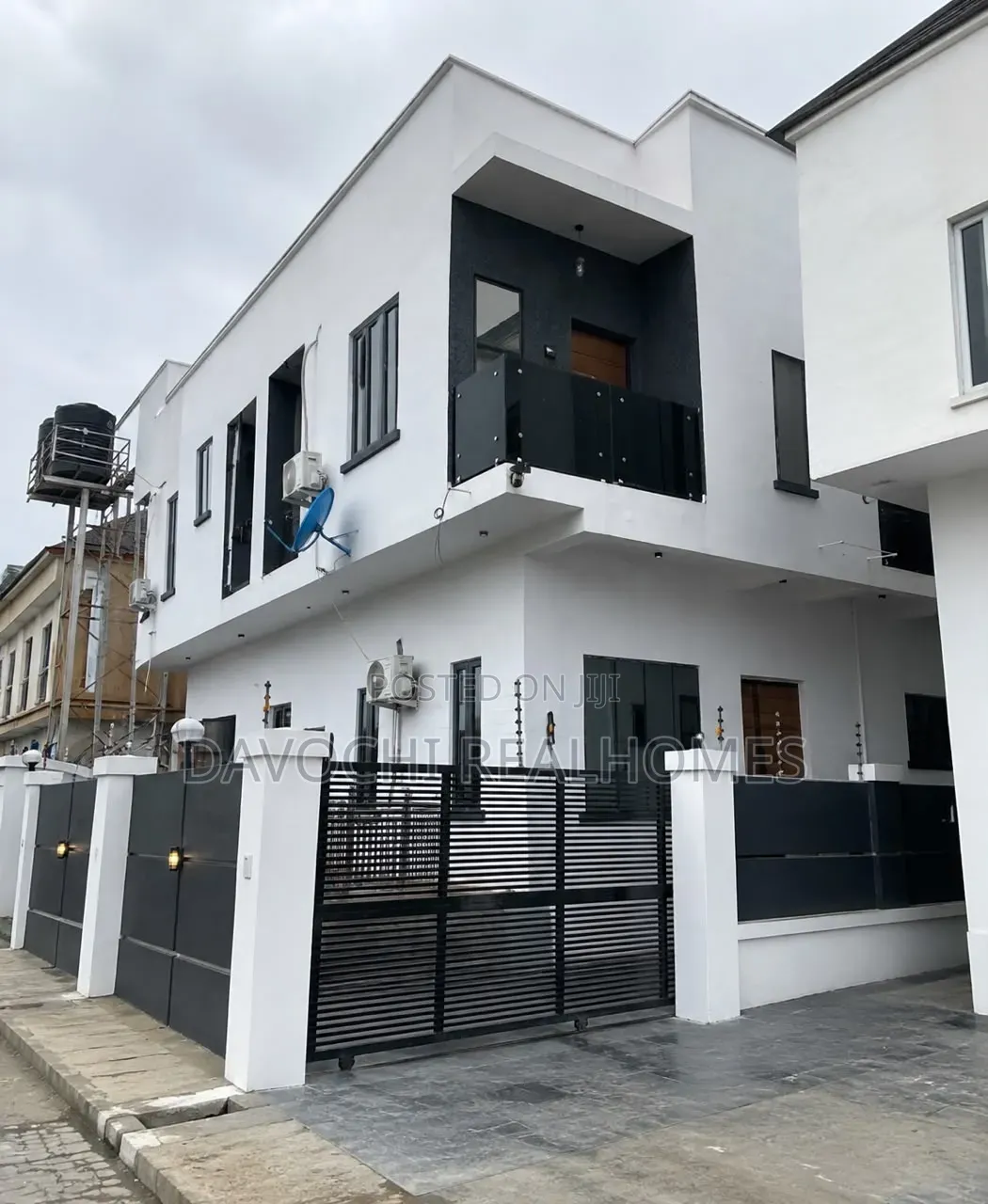 Furnished 4bdrm Duplex in Lekki Gardens Estate for sale in Lekki Gardens Estate