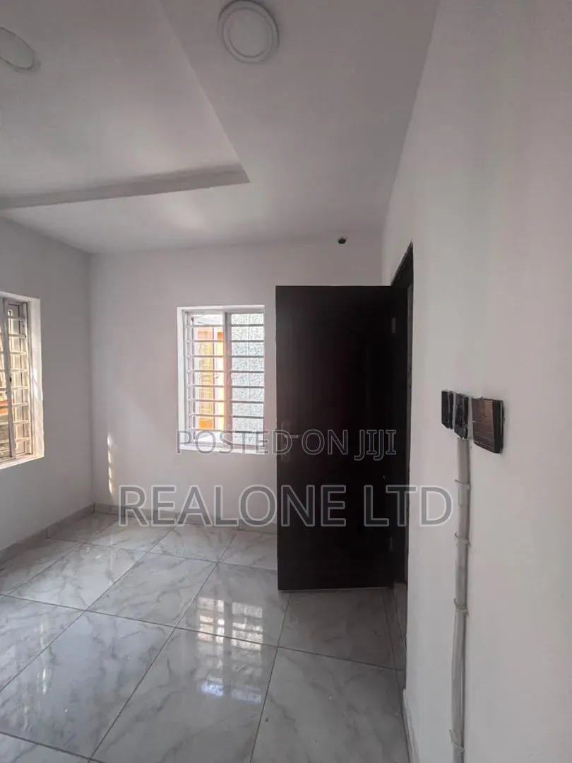 1bdrm Shared Apartment in Ikota for rent in Ikota