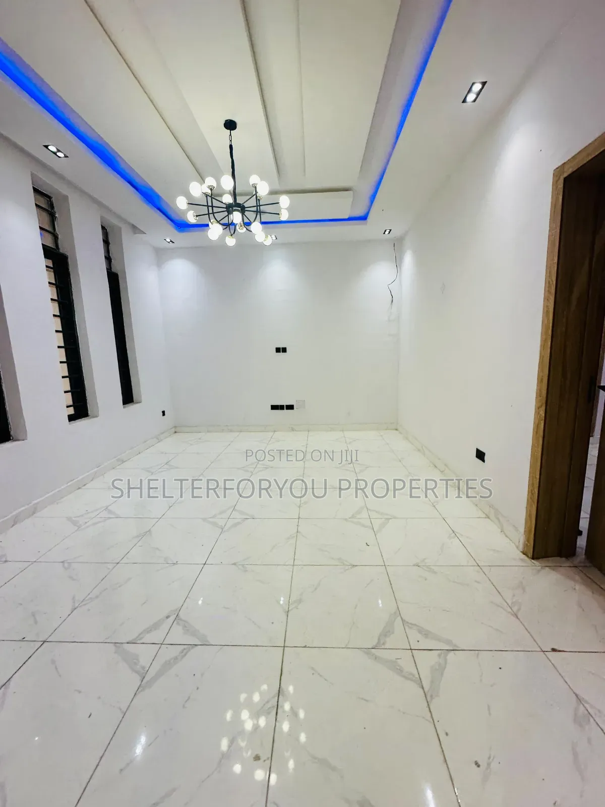 4bdrm Duplex in Lekki Expressway for sale in Lekki Expressway