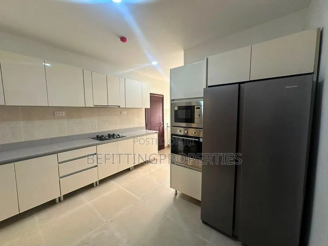 4bdrm Maisonette in Old Ikoyi for sale in Old Ikoyi