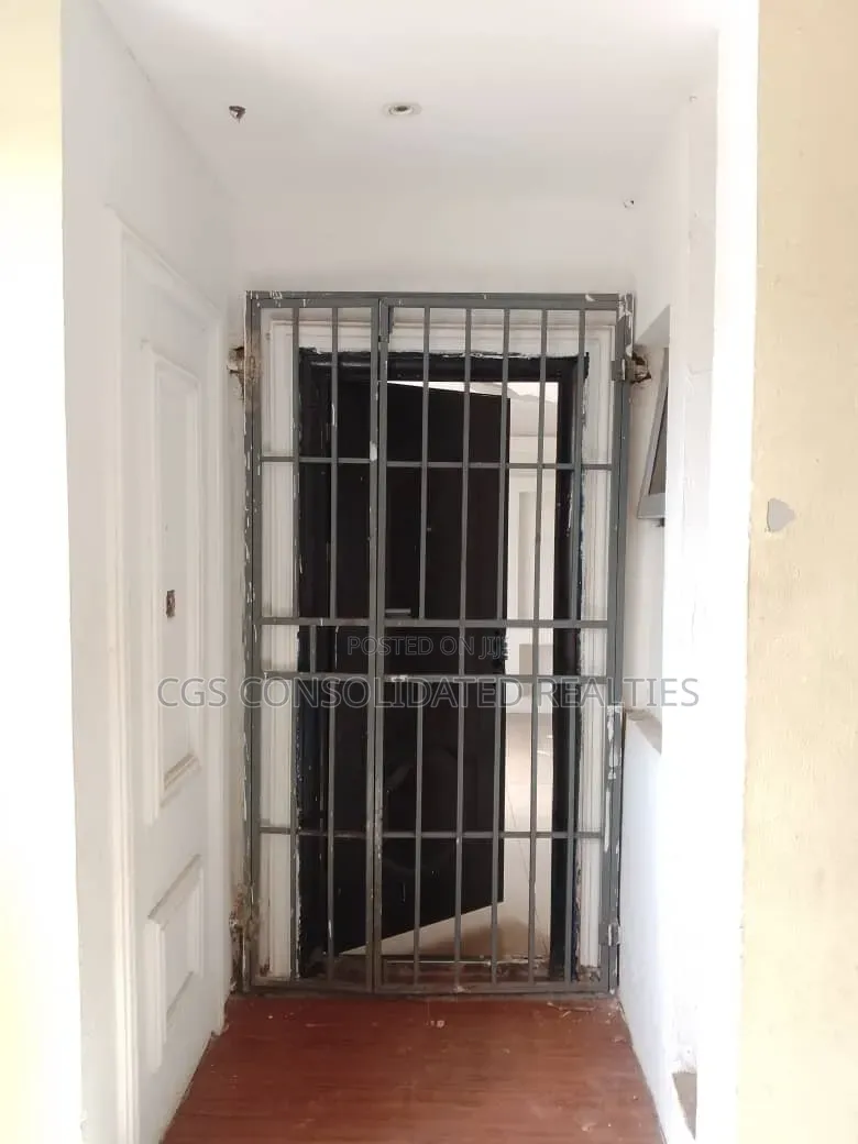 3bdrm Block of Flats in Brains & Hammers, Life Camp for rent in Life Camp