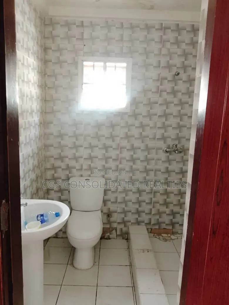 3bdrm Block of Flats in Brains & Hammers, Life Camp for rent in Life Camp