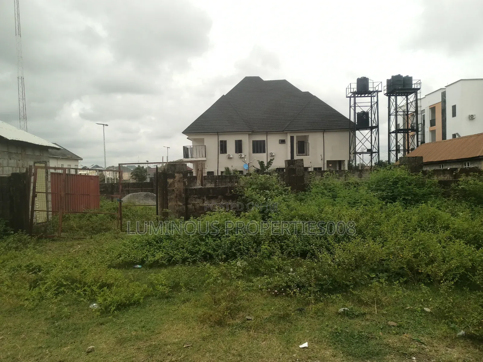 3bdrm Block of Flats in Tangerine Estate, Garki 1 for sale in Garki 1