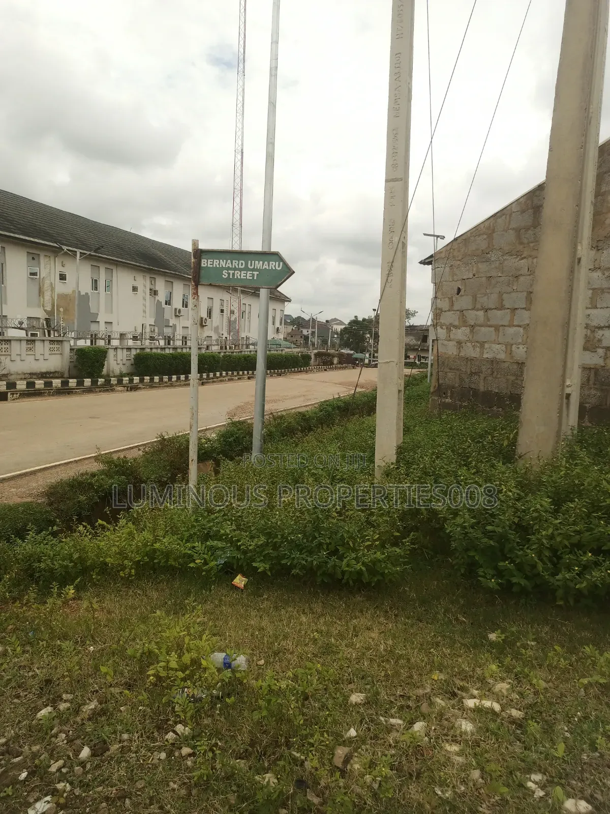 3bdrm Block of Flats in Tangerine Estate, Garki 1 for sale in Garki 1