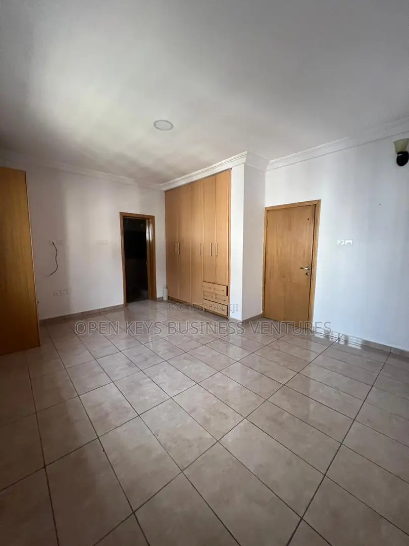 4bdrm Duplex in Richmond Estate, Lekki Phase 1 for sale in Lekki Phase 1