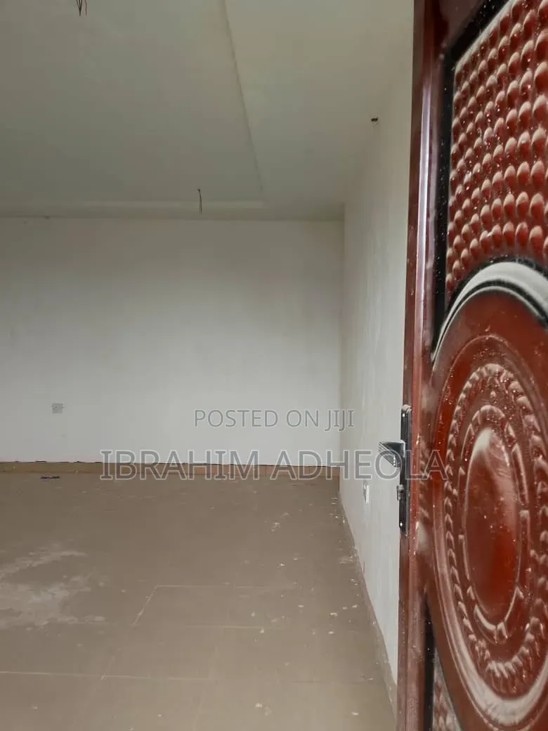 2bdrm Apartment in Egbeda for rent in Egbeda