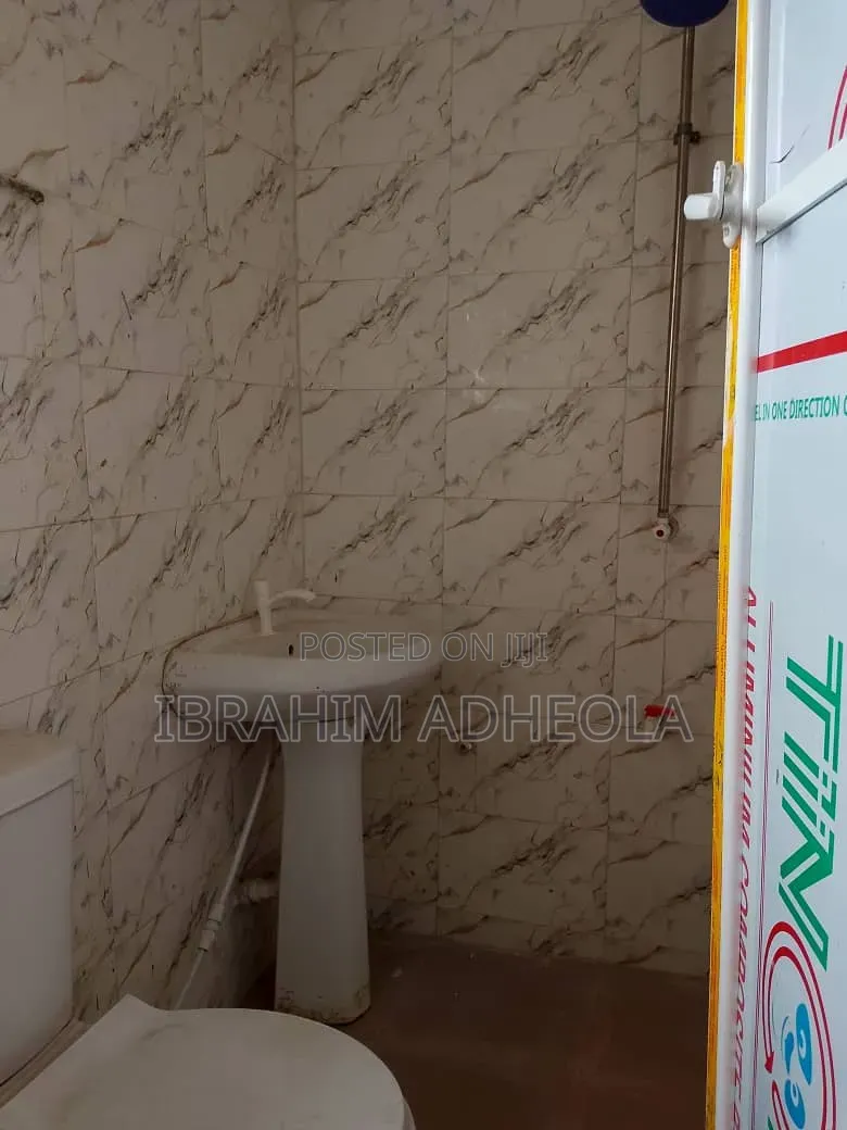 2bdrm Apartment in Egbeda for rent in Egbeda