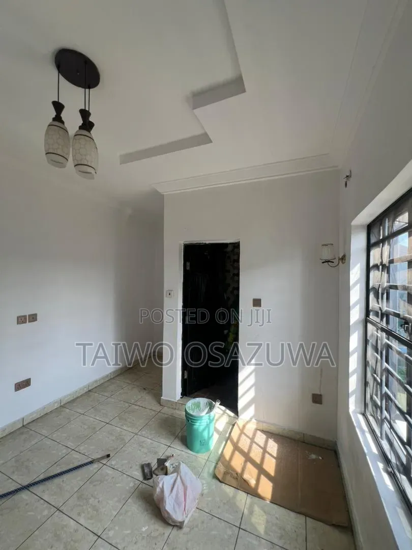 1bdrm Apartment in Victoria Crest 3, Lekki Expressway for rent in Lekki Expressway