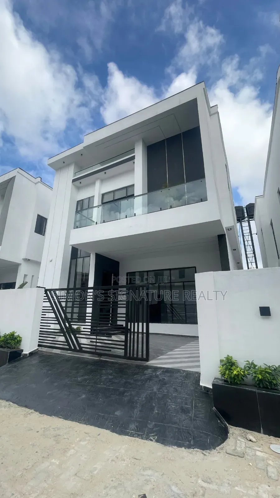 4bdrm Duplex in Lekki Palm City, Ado / Ajah for sale in Ado / Ajah