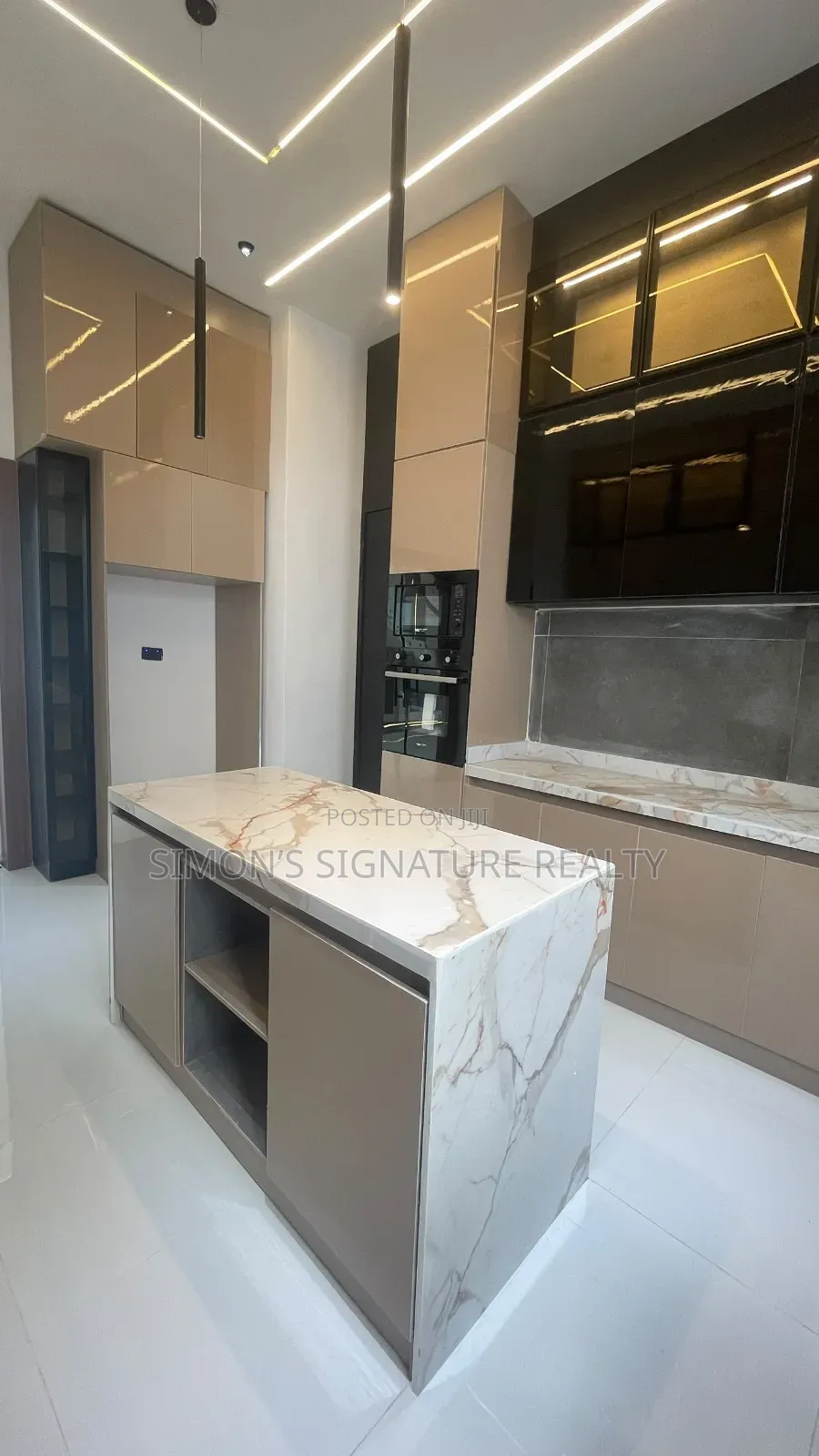 4bdrm Duplex in Lekki Palm City, Ado / Ajah for sale in Ado / Ajah