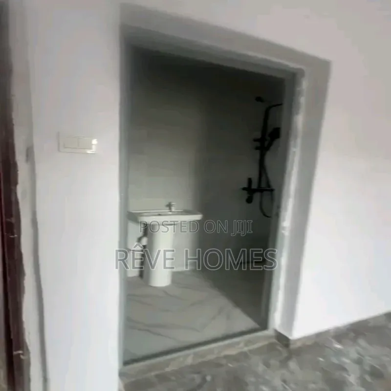 Studio Apartment in Shomolu / Shomolu for rent in Shomolu / Shomolu