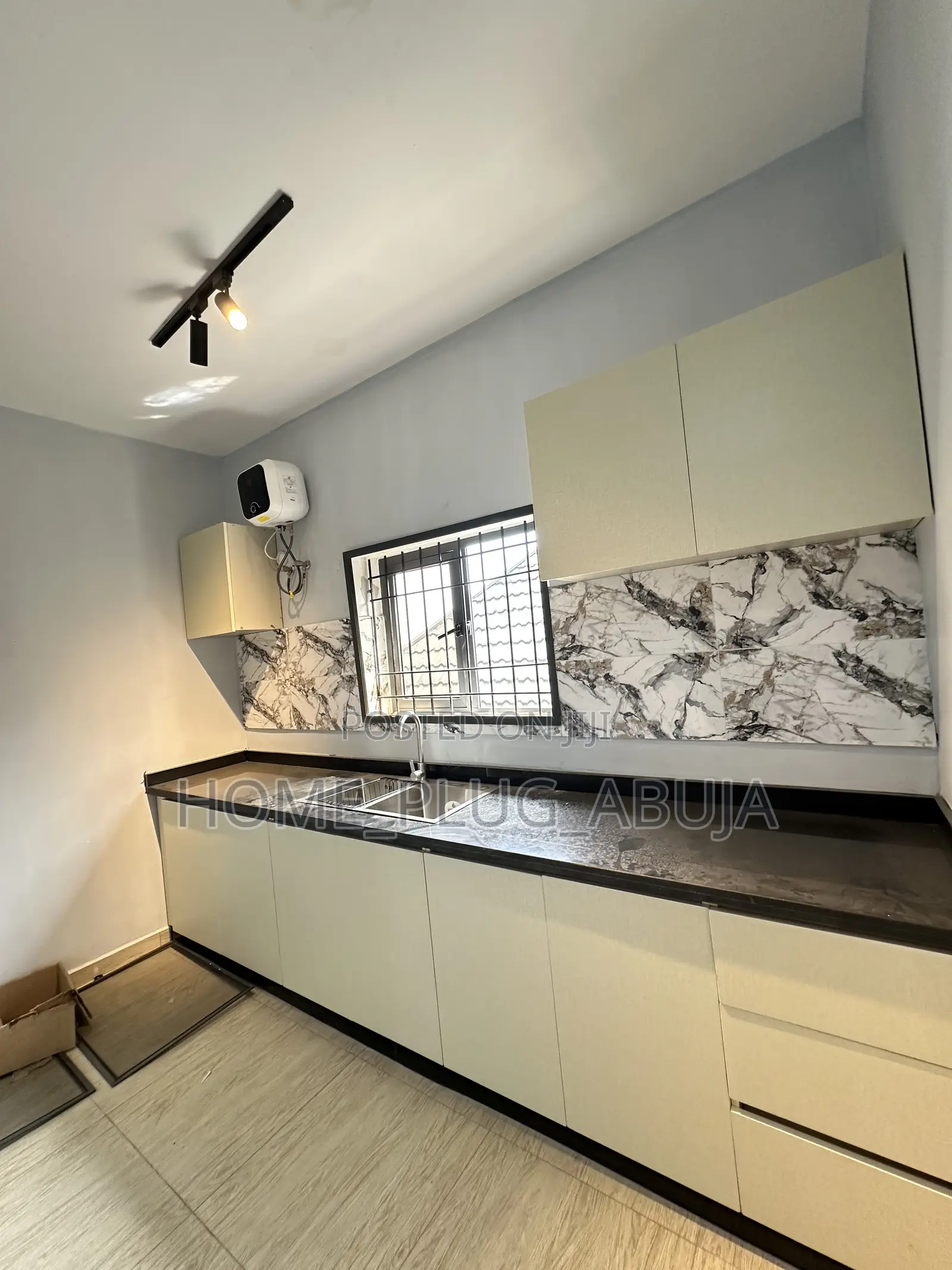 3bdrm Block of Flats in Trans Engineering, Dawaki for rent in Dawaki