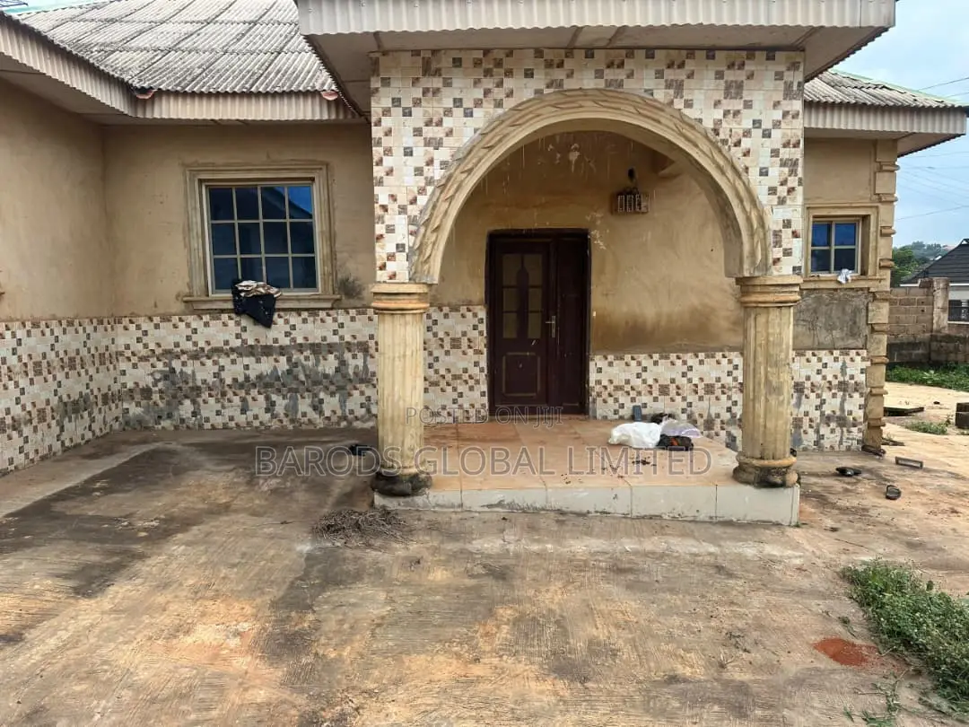 3bdrm Bungalow in Abeokuta South for sale in Abeokuta South