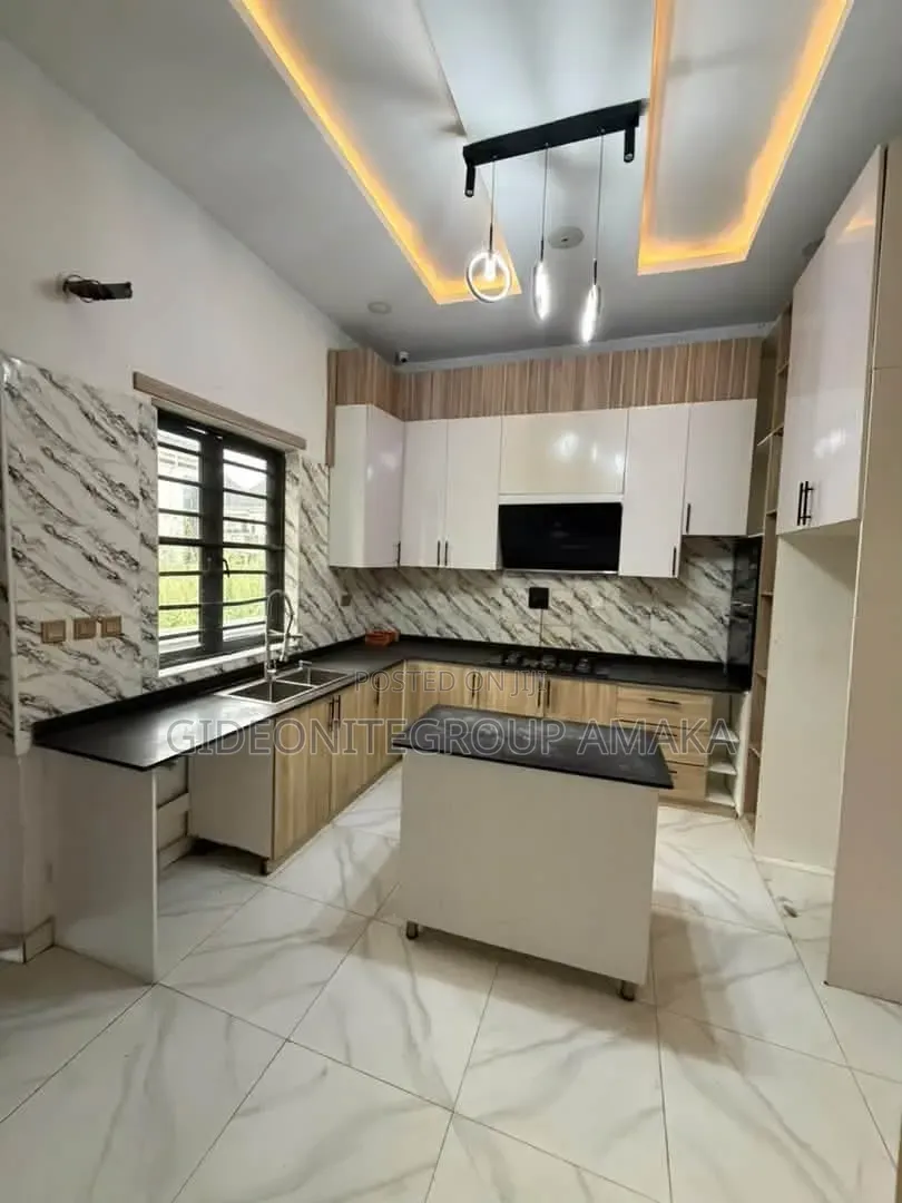 Mini Flat in Ogheghe Off Sapele, Benin City for sale in Benin City