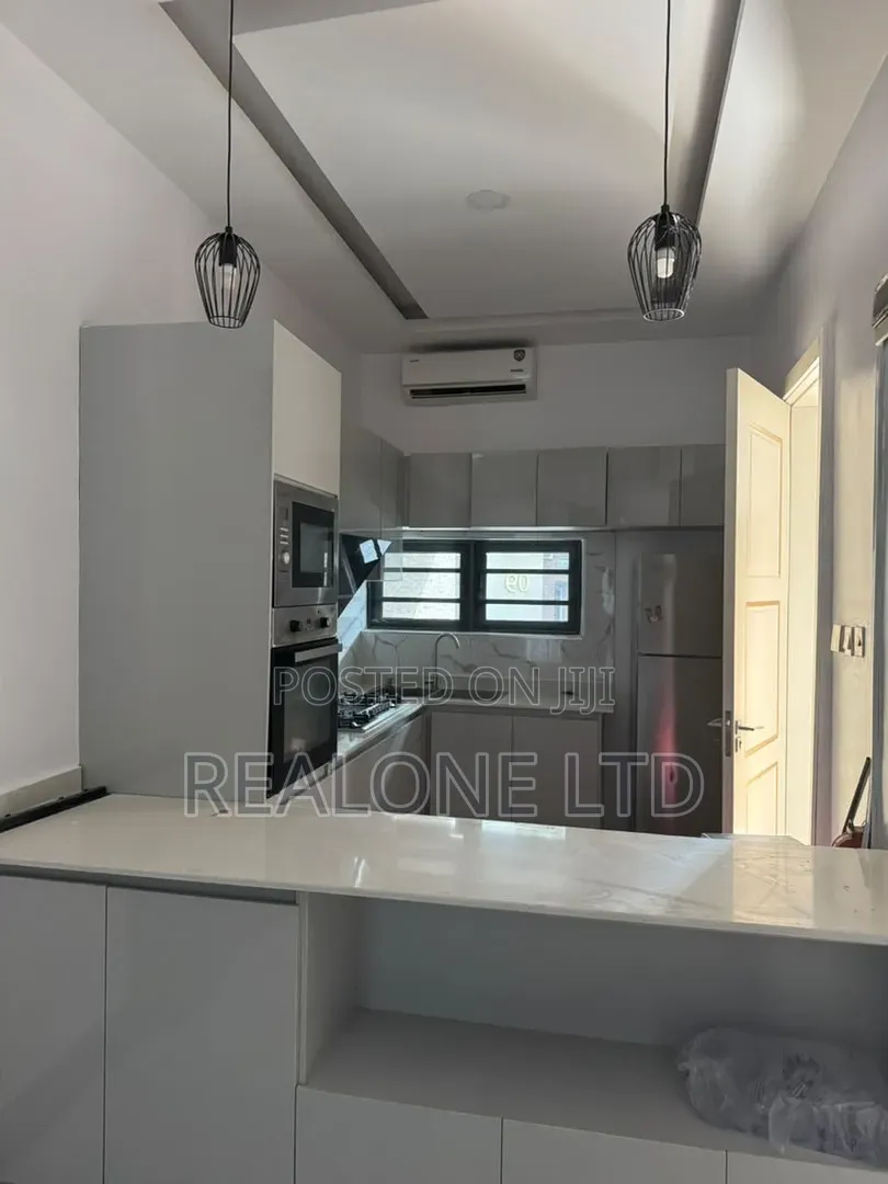 Furnished 4bdrm Duplex in Lekki Phase 1 for rent in Lekki Phase 1
