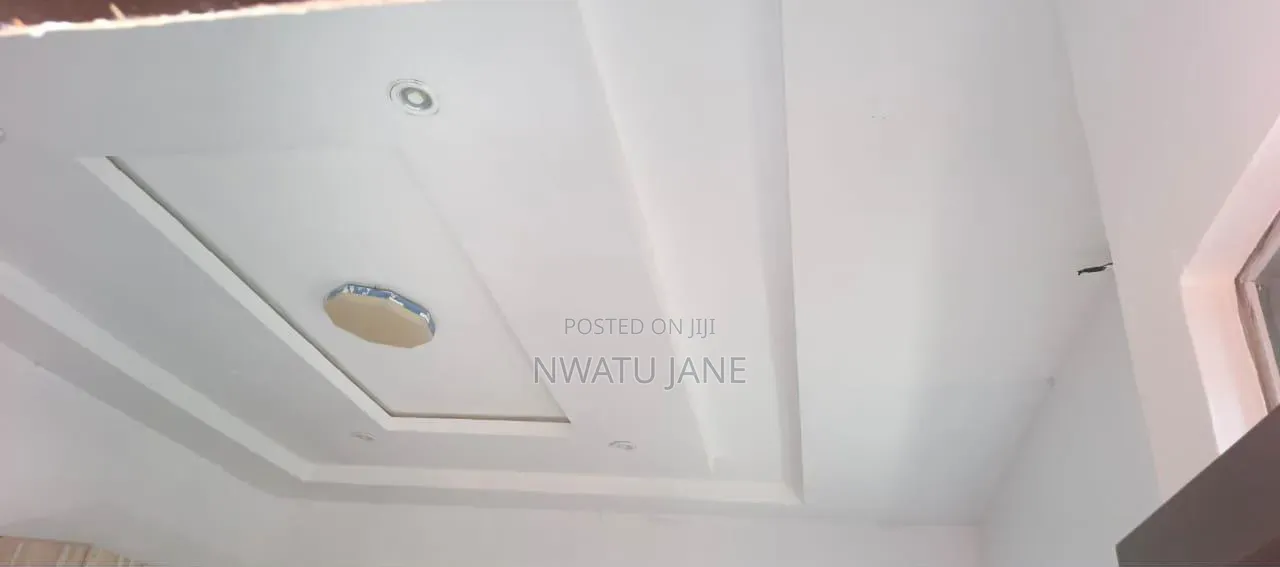 1bdrm Shared Apartment in Van Daniel Estates, Ikota for rent in Ikota