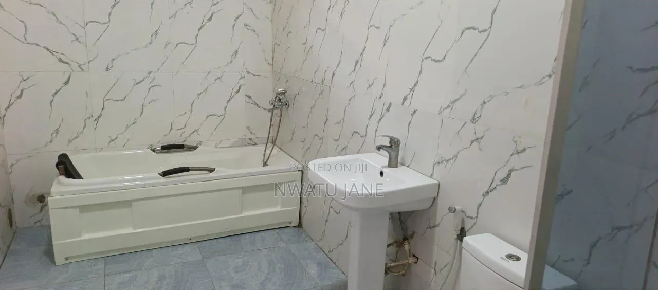 1bdrm Shared Apartment in Van Daniel Estates, Ikota for rent in Ikota