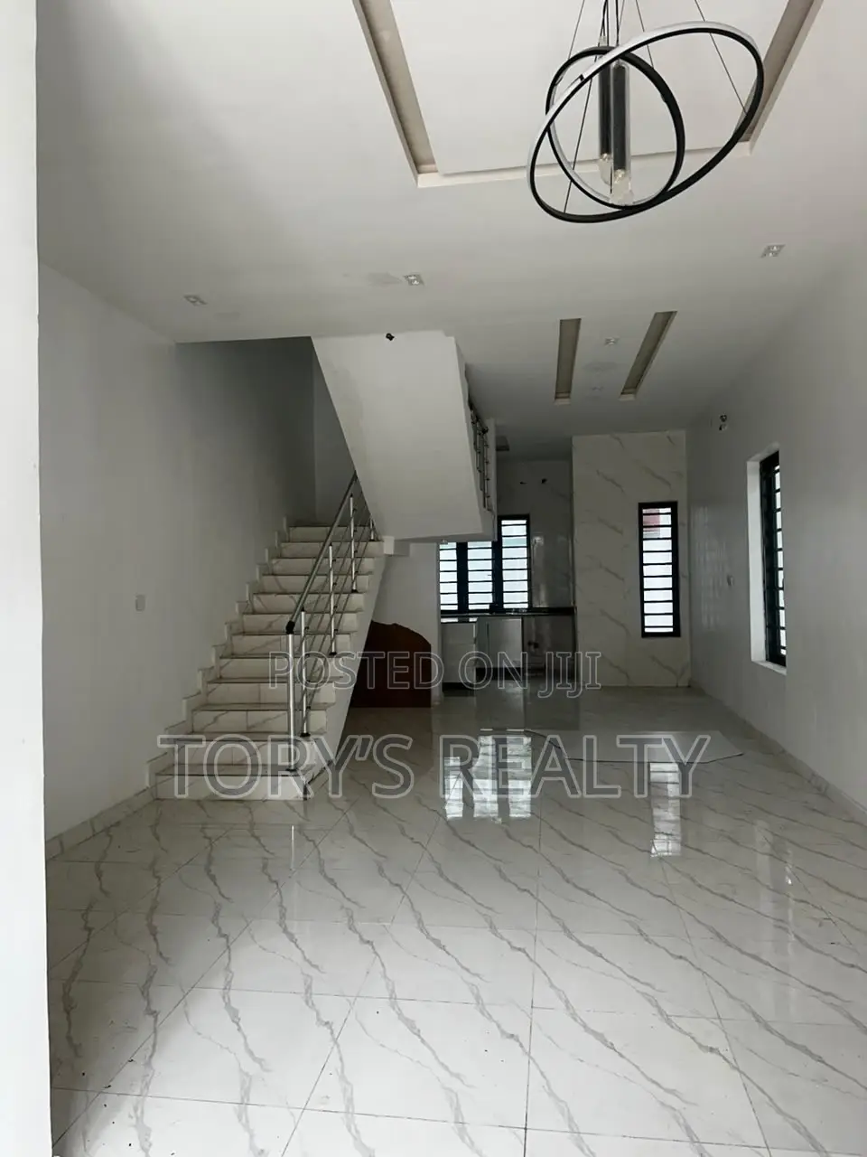 2bdrm Duplex in Lekki Phase 2 for rent in Lekki Phase 2