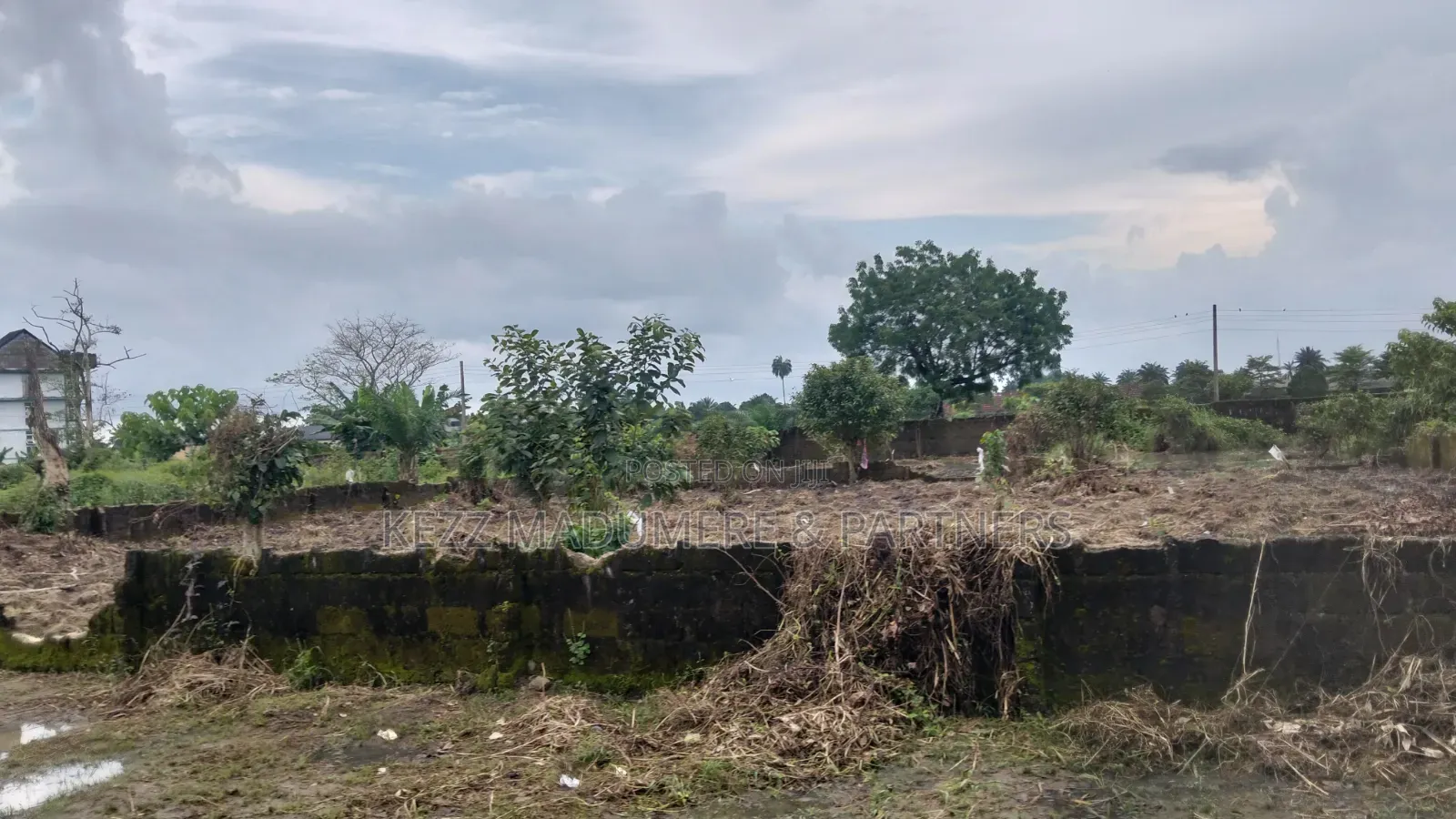 For Sale : 1 Plot at Omokiri , Aluu, Ph in Ikwerre