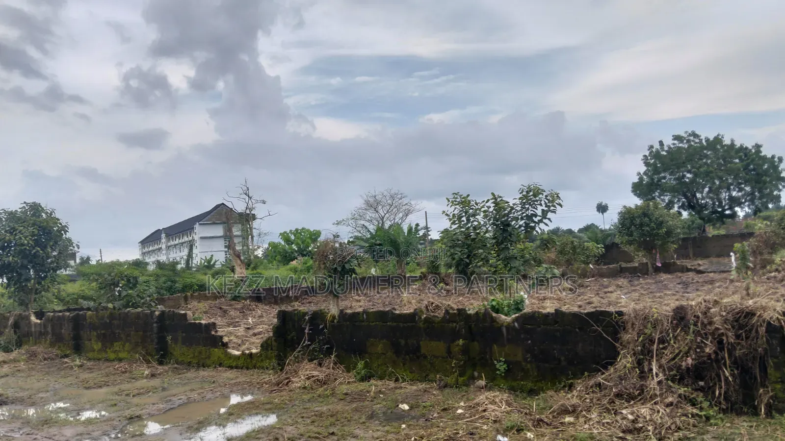 For Sale : 1 Plot at Omokiri , Aluu, Ph in Ikwerre