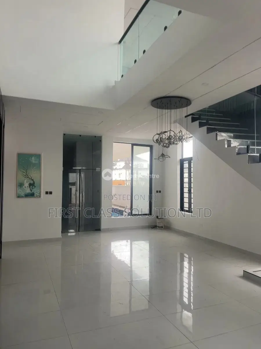 5bdrm Duplex in Oral Estate, Lekki Expressway for sale in Lekki Expressway