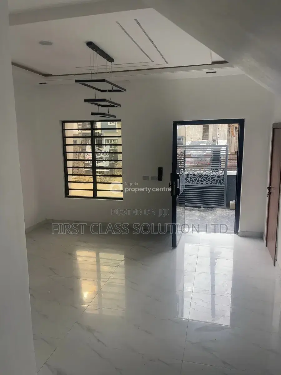 4bdrm Duplex in Sangotedo, Ajah, for sale in Sangotedo