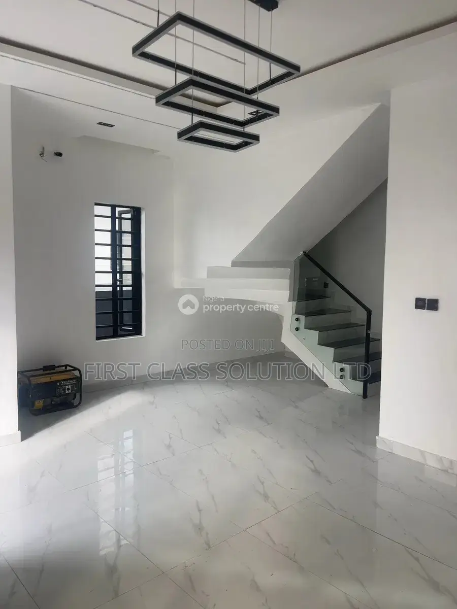 4bdrm Duplex in Sangotedo, Ajah, for sale in Sangotedo
